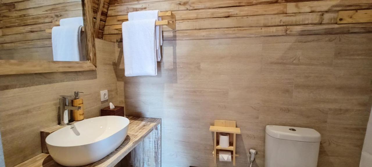 Tanhana Villa Canggu Kültér fotó